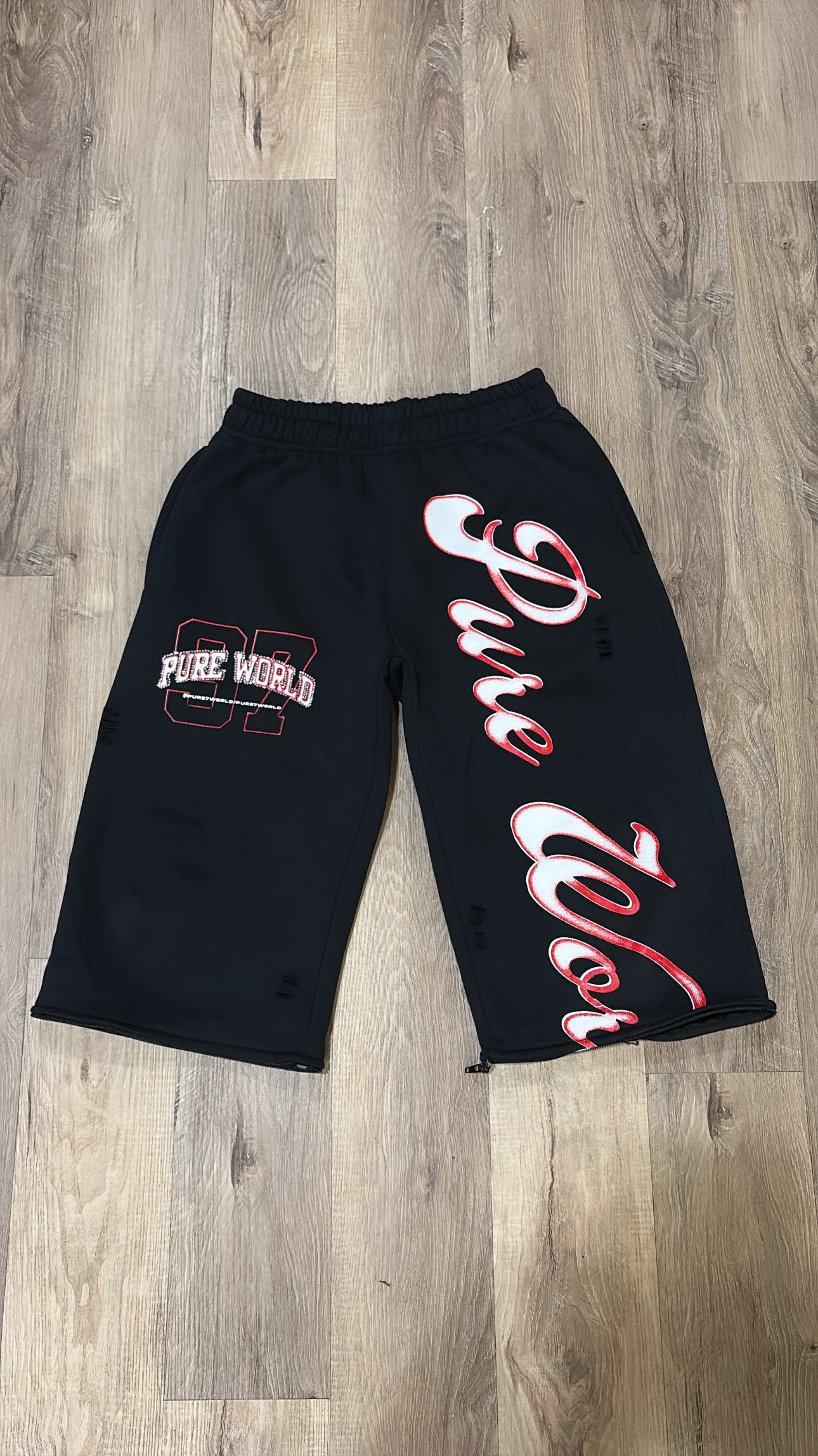 Black/Red Diamond Pants