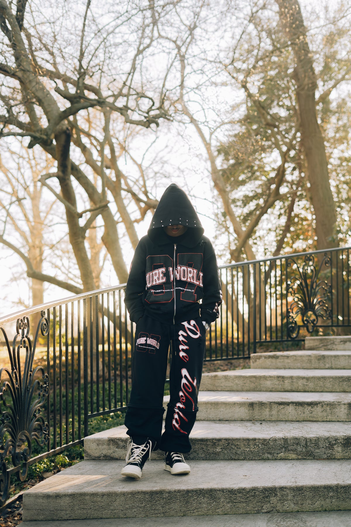 Black/Red Sweat/Shorts
